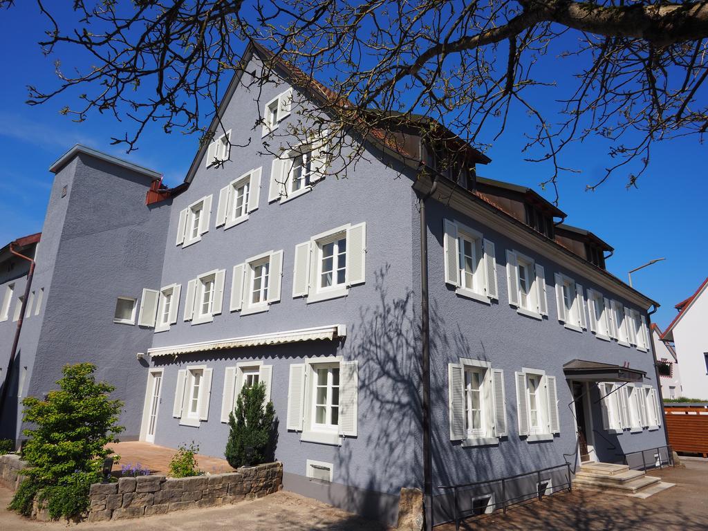 Die Krone - Hotel Garni เคียร์ชซาร์เทิน ภายนอก รูปภาพ